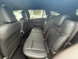 2026 Isuzu MU-X LS-T