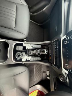 2026 Isuzu MU-X LS-T