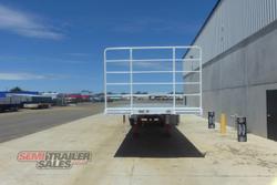 2017 Maxitrans 12 Pallet Flat Top A Trailer