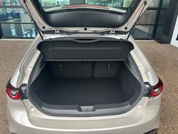 2025 Mazda 3 G20 Pure