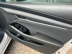 2025 Mazda 3 G20 Pure