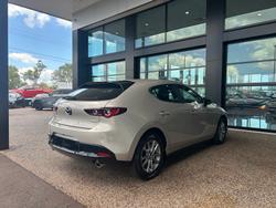 2025 Mazda 3 G20 Pure