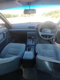 1990 Holden Commodore VN Berlina 