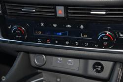 2025 Nissan
X-TRAIL Ti-L e-POWER