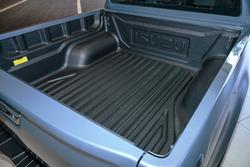 2025 Isuzu D-MAX LS-U