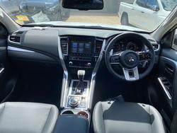 2024 MITSUBISHI
Pajero Sport GLS