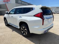 2024 MITSUBISHI
Pajero Sport GLS