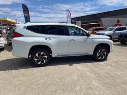 2024 MITSUBISHI
Pajero Sport GLS