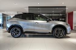 2025 Alfa Romeo Junior Ibrida