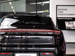 2024 Porsche Macan Turbo