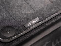 2024 Porsche Macan Turbo