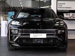 2024 Porsche Macan Turbo