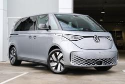 2025 Volkswagen ID. Buzz Pro BEV560