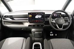 2025 Volkswagen ID. Buzz Pro BEV560