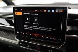 2025 Volkswagen ID. Buzz Pro BEV560