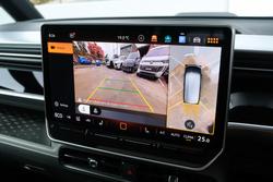 2025 Volkswagen ID. Buzz Pro BEV560