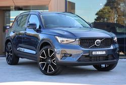 2026 Volvo XC40 Ultra B4 Dark