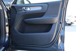 2026 Volvo XC40 Ultra B4 Dark