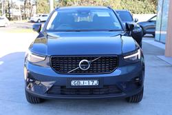 2026 Volvo XC40 Ultra B4 Dark