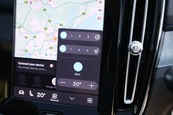 2026 Volvo XC40 Ultra B4 Dark