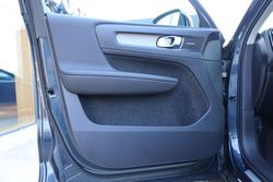 2026 Volvo XC40 Ultra B4 Dark