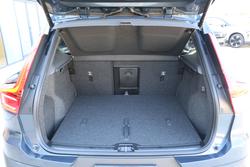 2026 Volvo XC40 Ultra B4 Dark