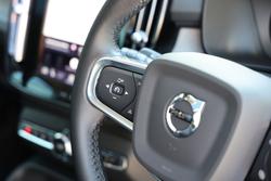 2026 Volvo XC40 Ultra B4 Dark