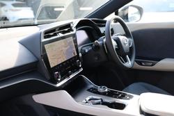 2023 Lexus RZ 450e RZ 450e Sports Luxury EM 71.4 kWh Battery Automatic Wagon 1L24370 001