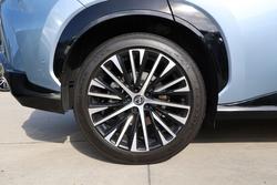 2023 Lexus RZ 450e RZ 450e Sports Luxury EM 71.4 kWh Battery Automatic Wagon 1L24370 001