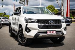 2024 Toyota HILUX SR5