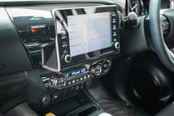 2024 Toyota HILUX SR5