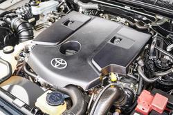 2017 Toyota HILUX SR