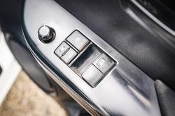 2017 Toyota HILUX SR