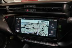 2025 Alfa Romeo Junior Ibrida