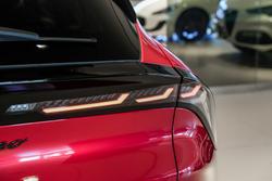 2025 Alfa Romeo Junior Ibrida