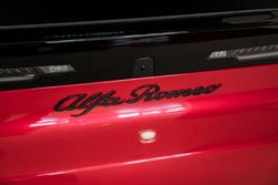 2025 Alfa Romeo Junior Ibrida