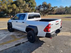 2024 Toyota Hilux 4x4 Hilux 4x4 GR-S 2.8L T Diesel Automatic Double Cab 2L46540 001 Frosted White