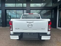 2025 Mazda BT-50 XT