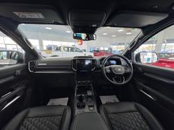 2025 Ford
Everest Platinum