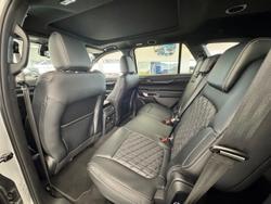 2025 Ford
Everest Platinum
