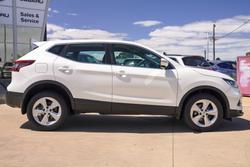 2021 Nissan QASHQAI ST