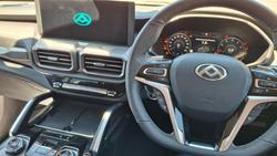 2025 LDV D90 Executive SV9A MY25 NATURAL WHITE