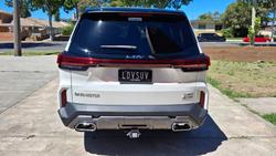 2025 LDV D90 Executive SV9A MY25 NATURAL WHITE