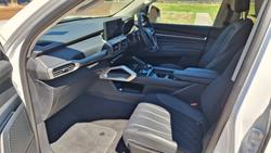 2025 LDV D90 Executive SV9A MY25 NATURAL WHITE