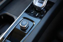 2024 Volvo
V60 Cross Country Ultra B5 Bright