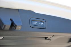 2024 Volvo
V60 Cross Country Ultra B5 Bright