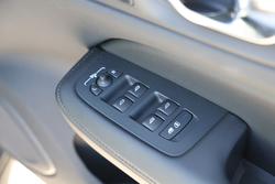 2024 Volvo
V60 Cross Country Ultra B5 Bright