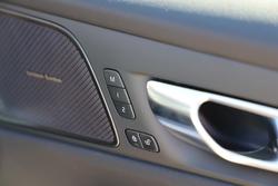 2024 Volvo
V60 Cross Country Ultra B5 Bright