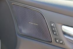 2024 Volvo
V60 Cross Country Ultra B5 Bright
