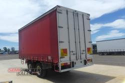 2011 Nixon Curtainsider Pig Trailer